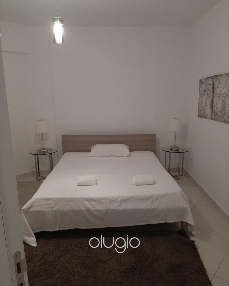 Apartment For Sale  in  Tombs of the Kings