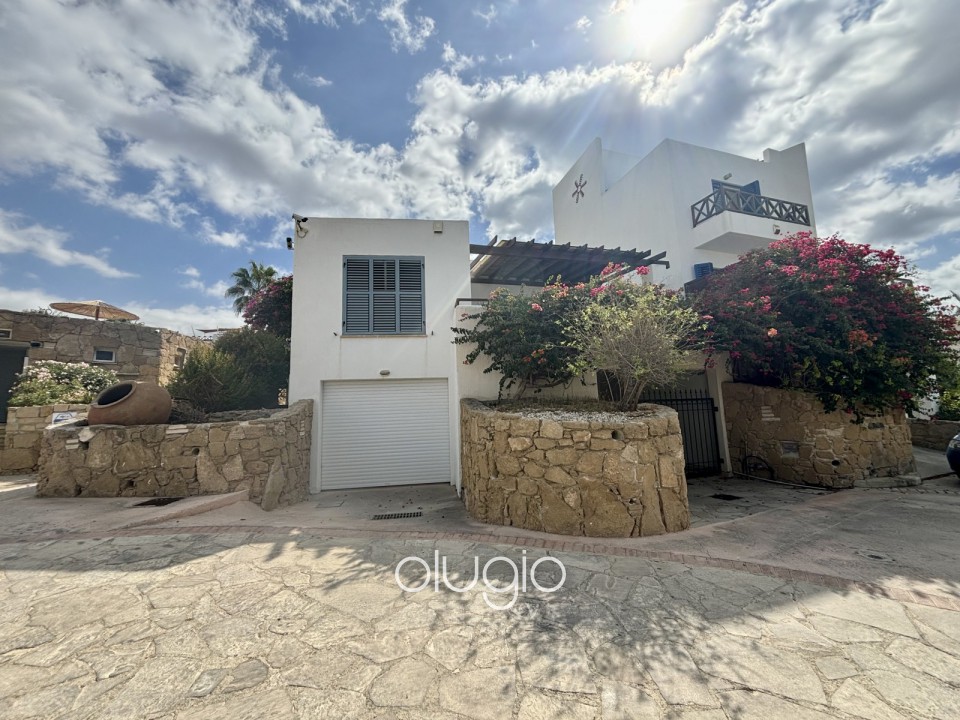 Detached Villa For Sale  in  Acheleia