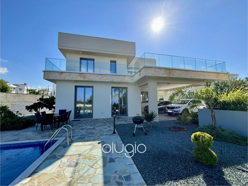 Detached Villa For Sale  in  Sea Caves - St.George