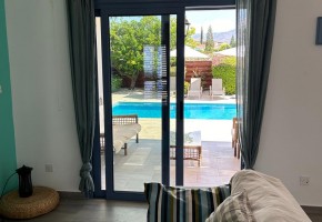 Detached Villa For Sale  in  Coral Bay