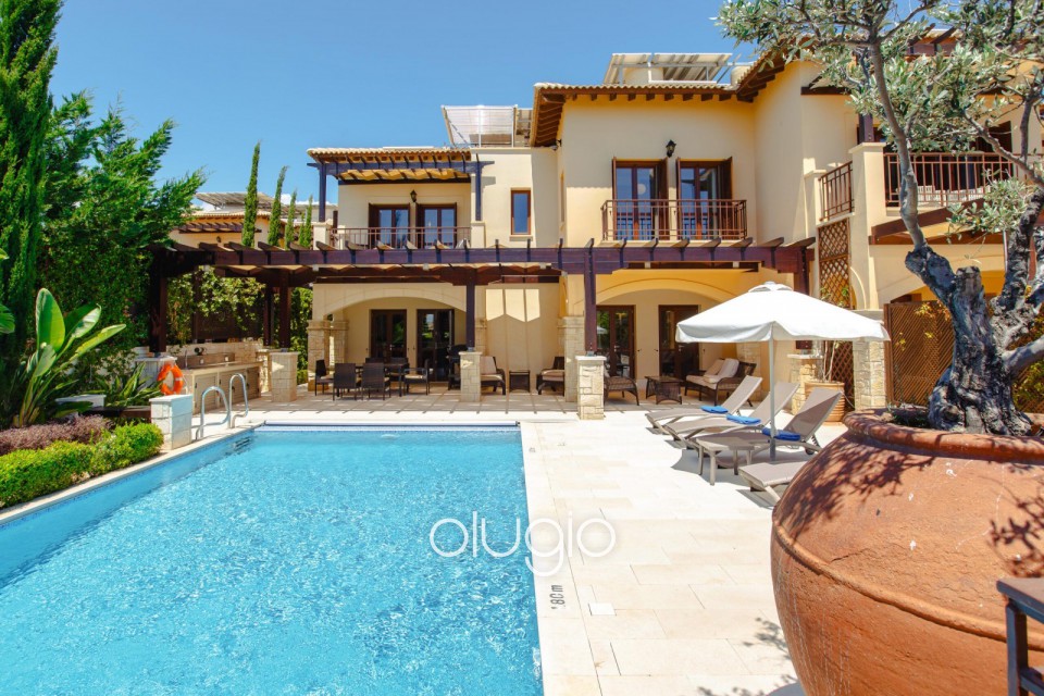 Detached Villa For Sale  in  Aphrodite Hills