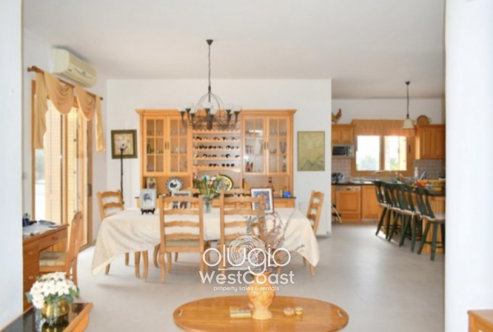 Bungalow For Sale  in  Sea Caves - St.George