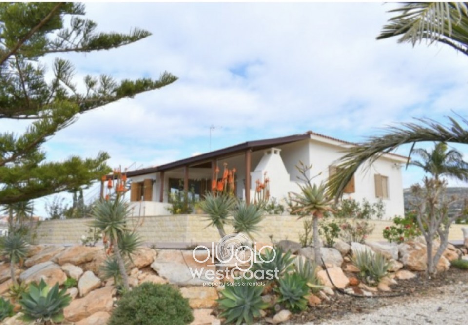 Bungalow For Sale  in  Sea Caves - St.George