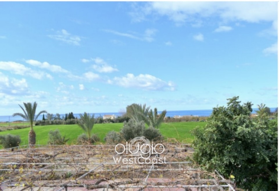 Bungalow For Sale  in  Sea Caves - St.George