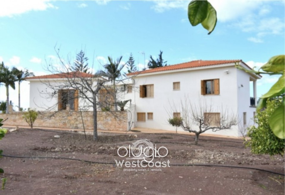 Bungalow For Sale  in  Sea Caves - St.George
