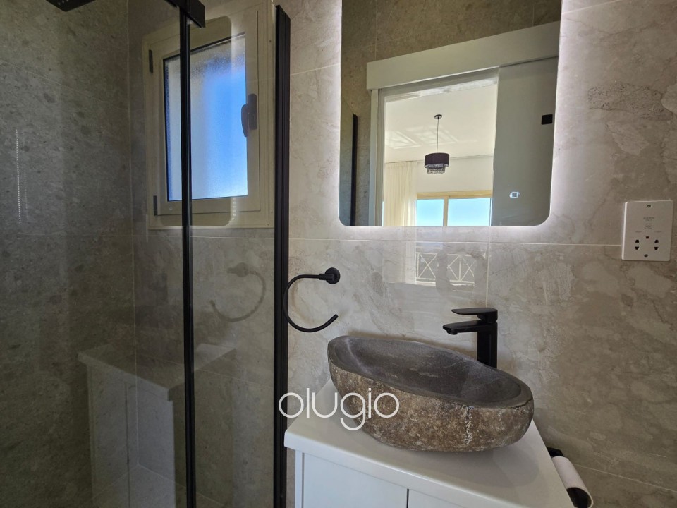 Detached Villa For Sale  in  Sea Caves - St.George