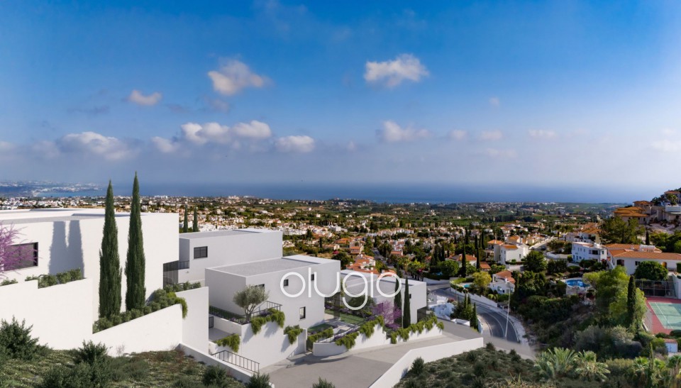 Detached Villa For Sale  in  Peyia