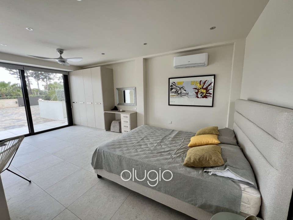 Detached Villa For Sale  in  Sea Caves - St.George