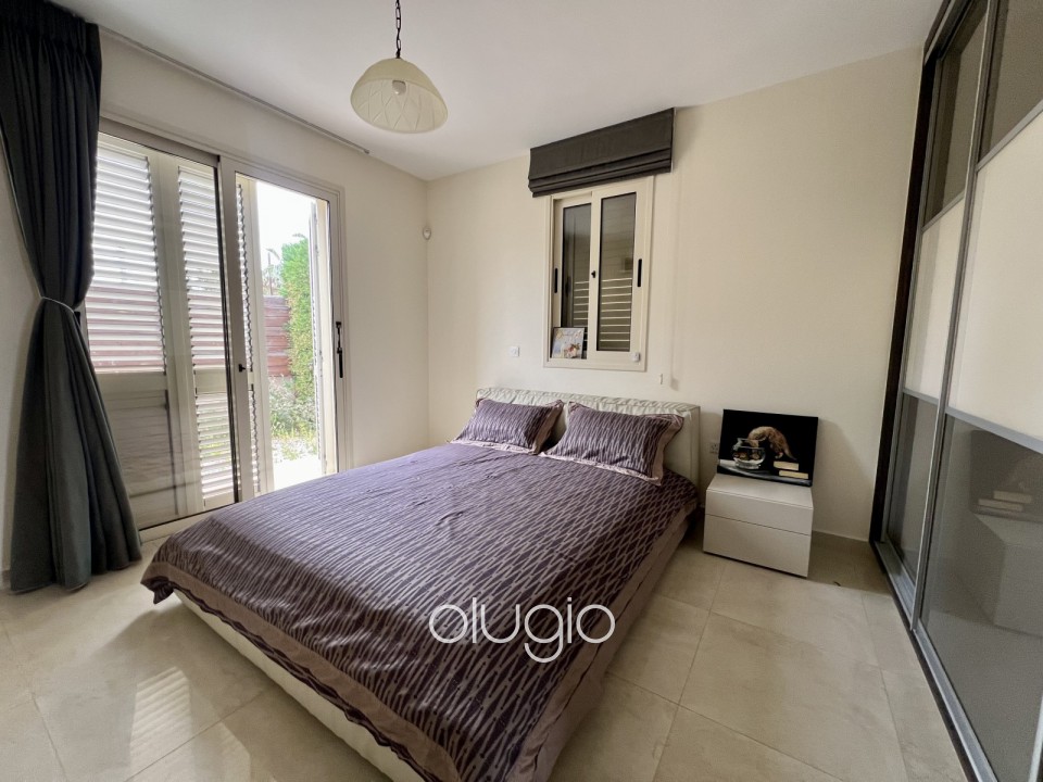 Detached Villa For Sale  in  Sea Caves - St.George