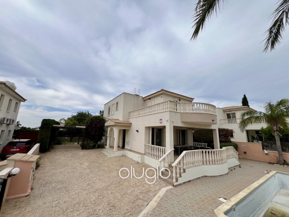 Detached Villa For Sale  in  Sea Caves - St.George
