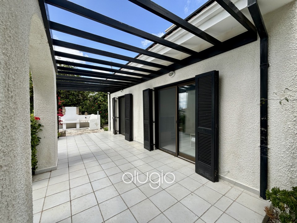 Bungalow For Sale  in  Kamares - Tala