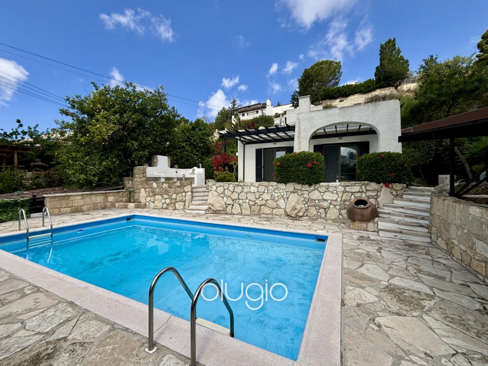 Bungalow For Sale  in  Kamares - Tala