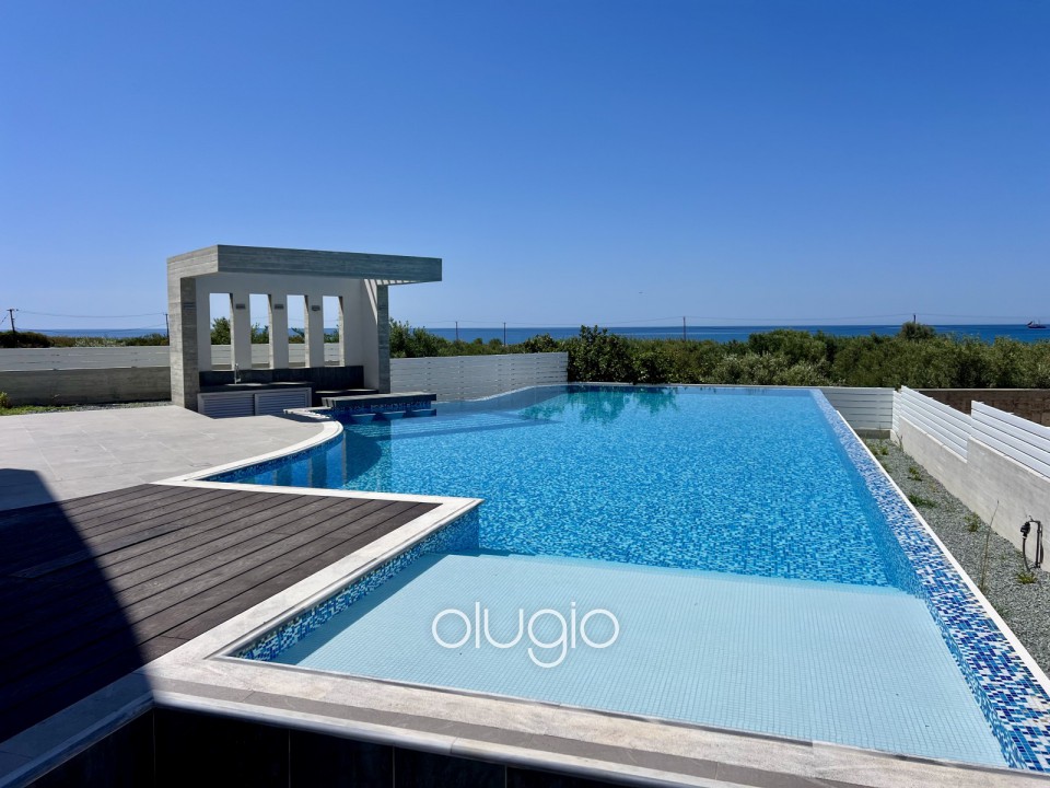 Detached Villa For Sale  in  Yeroskipou