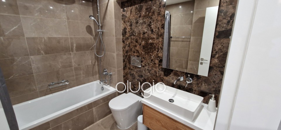 Apartment For Sale  in  Tombs of the Kings
