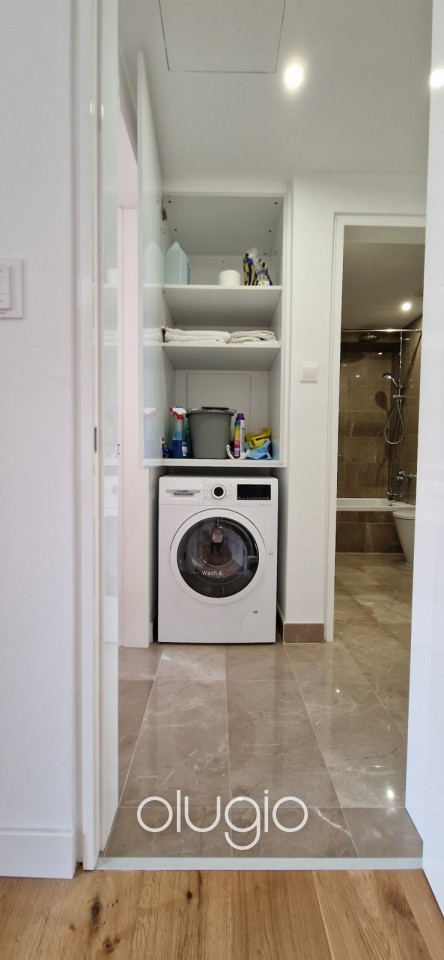 Apartment For Sale  in  Tombs of the Kings