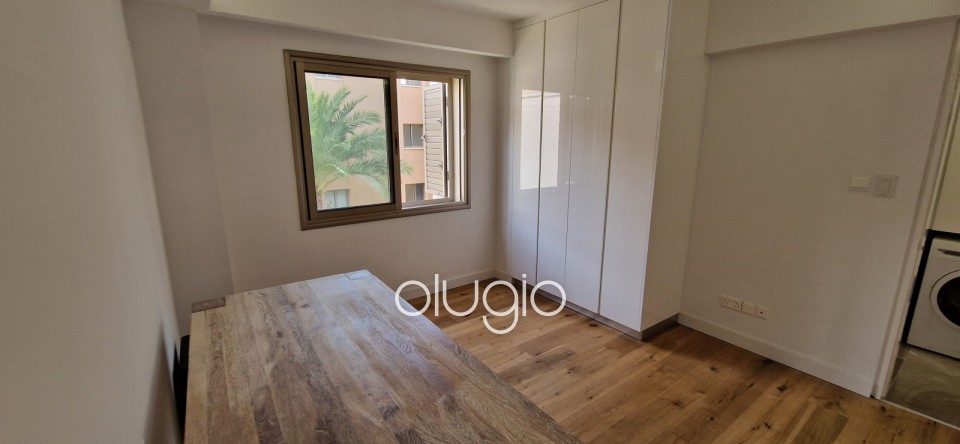 Apartment For Sale  in  Tombs of the Kings