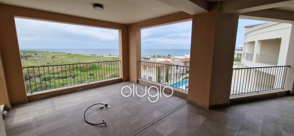 Apartment For Sale  in  Tombs of the Kings