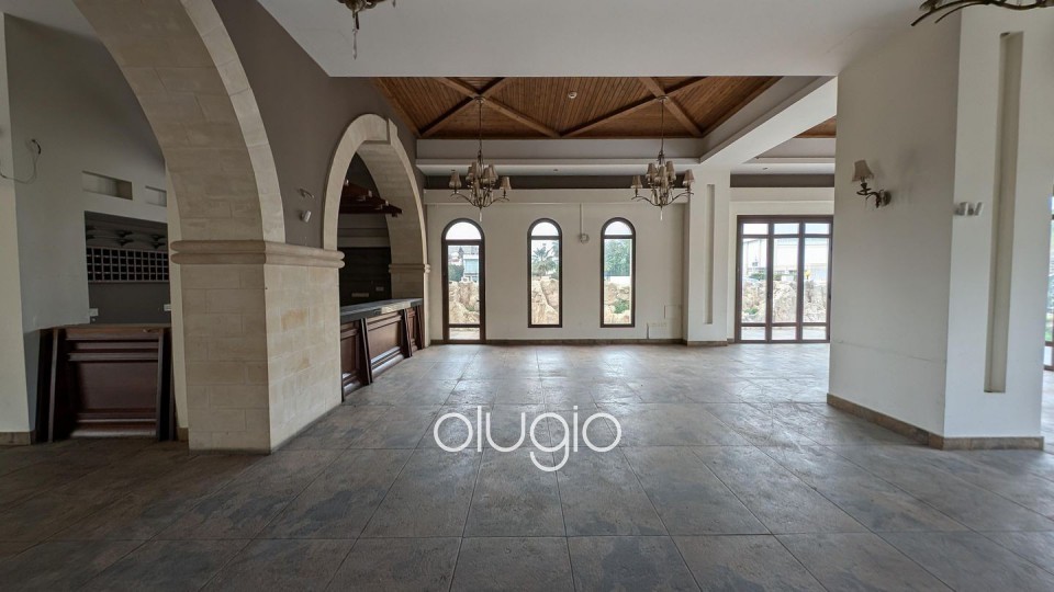 Building For Sale  in  Tombs of the Kings