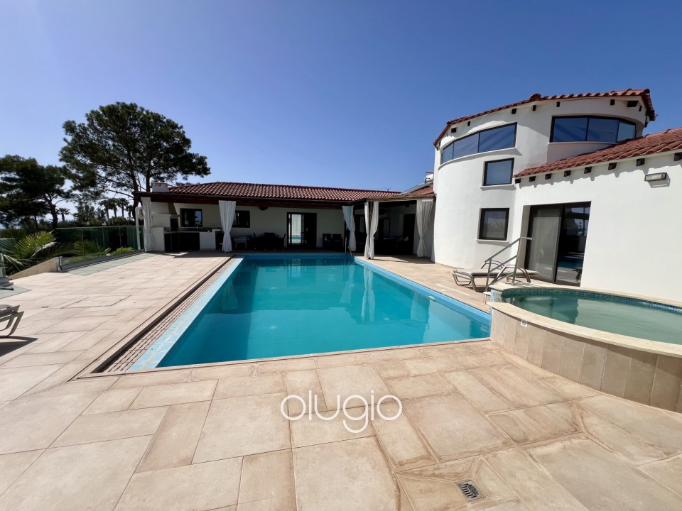 Detached Villa For Sale  in  Sea Caves - St.George