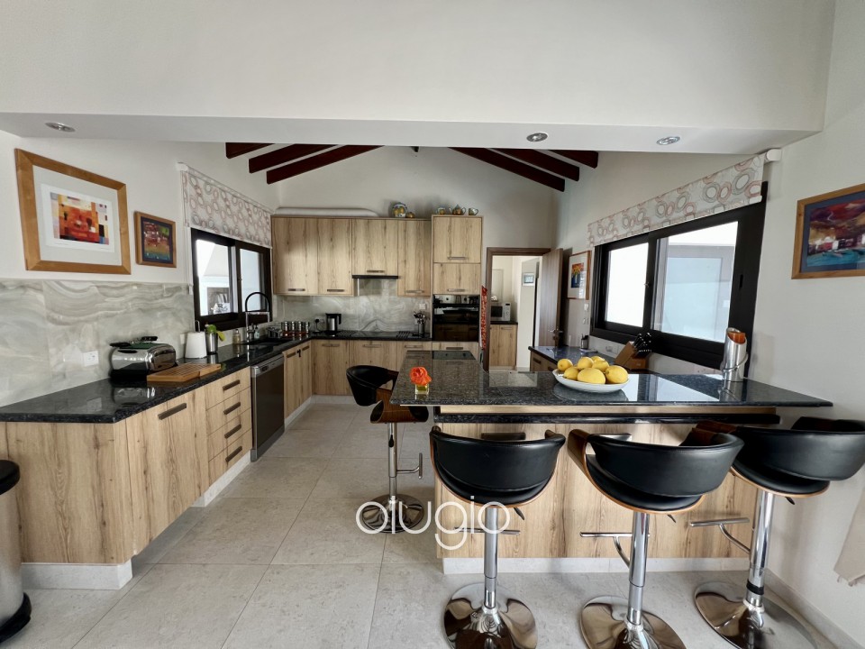 Detached Villa For Sale  in  Sea Caves - St.George