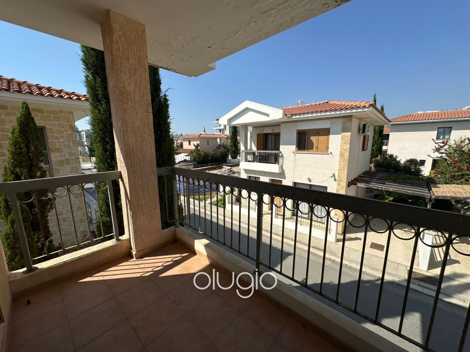 Detached Villa For Sale  in  Universal