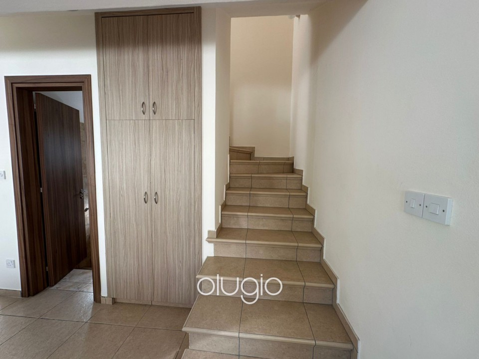 Detached Villa For Sale  in  Universal