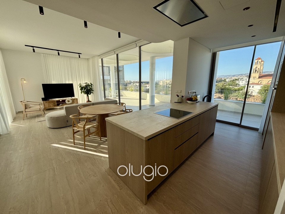 Penthouse For Sale  in  Kato Paphos