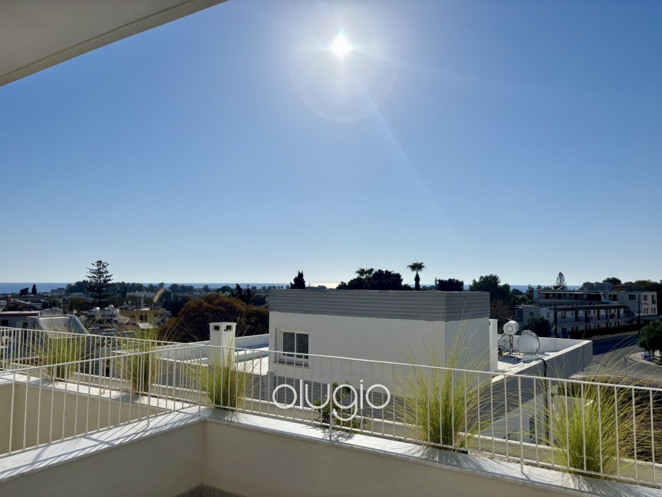 Penthouse For Sale  in  Kato Paphos