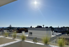 Penthouse For Sale  in  Kato Paphos