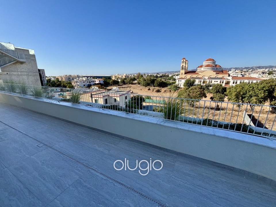 Penthouse For Sale  in  Kato Paphos
