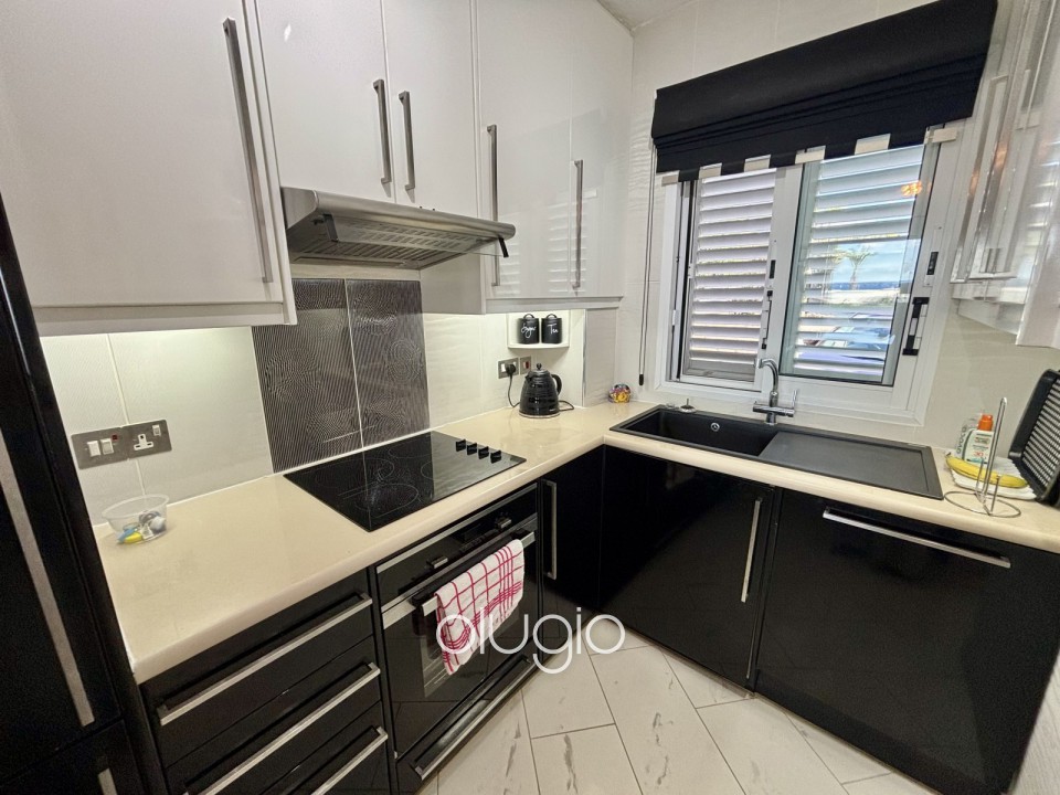 Detached Villa For Sale  in  Chloraka