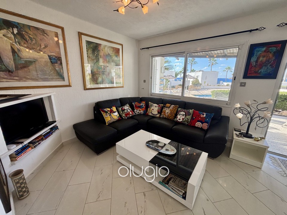 Detached Villa For Sale  in  Chloraka