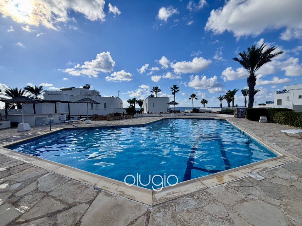 Detached Villa For Sale  in  Chloraka