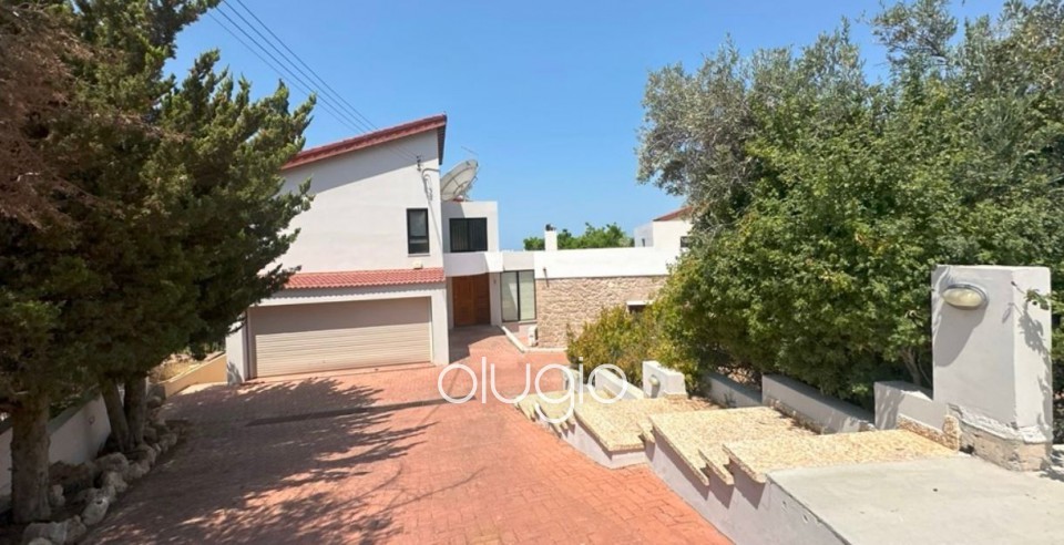 Detached Villa For Sale  in  Yeroskipou