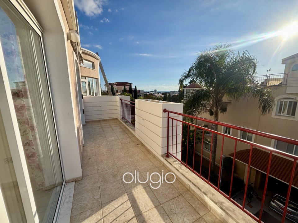 Apartment For Sale  in  Universal