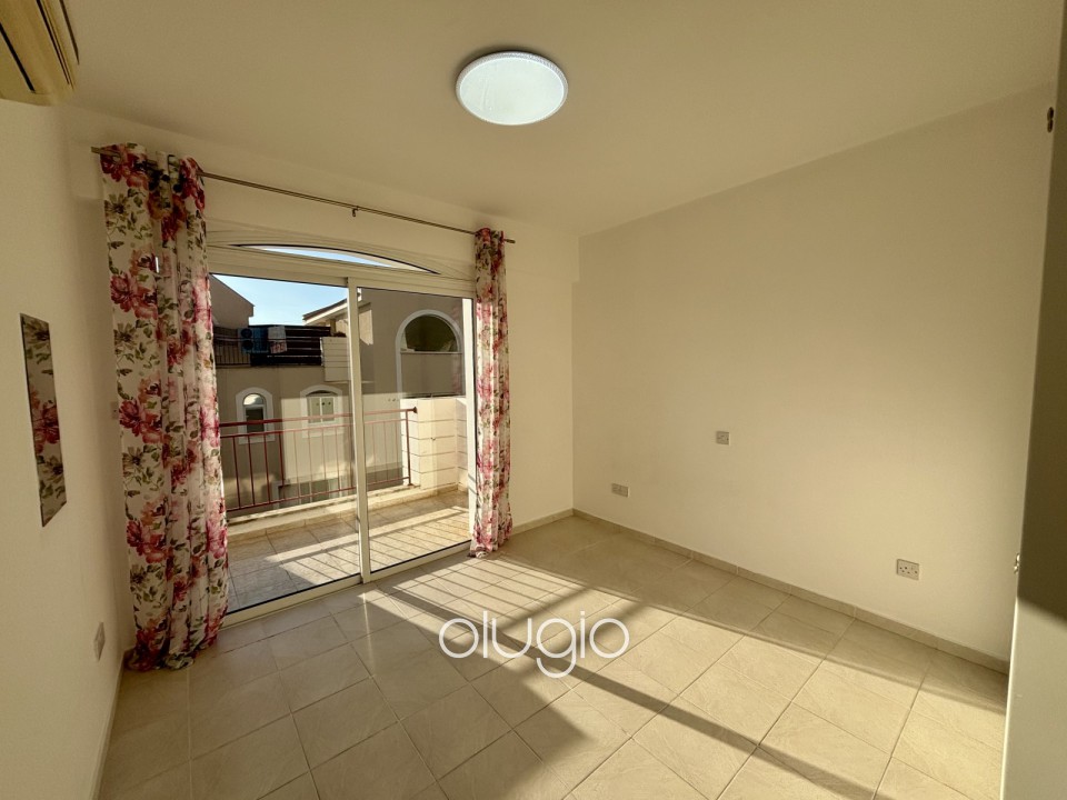 Apartment For Sale  in  Universal