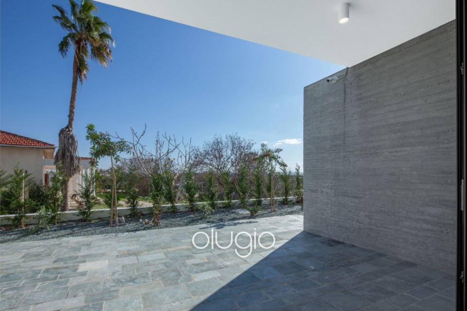 Detached Villa For Sale  in  Exo Vrisi