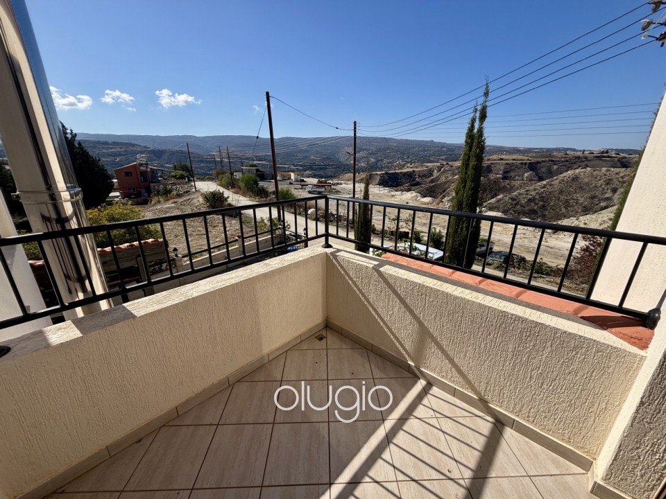 Detached Villa For Sale  in  Peristerona