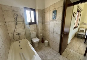 Detached Villa For Sale  in  Peristerona