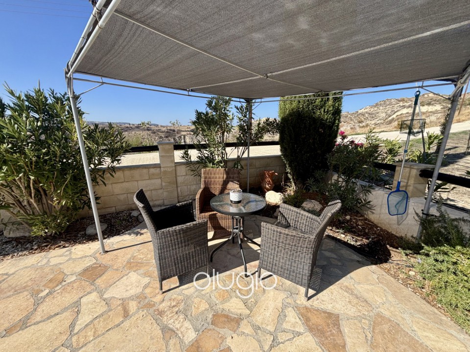 Detached Villa For Sale  in  Peristerona