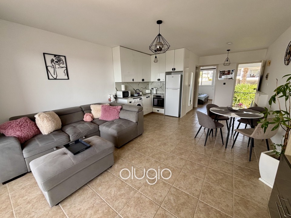 Apartment For Sale  in  Peyia