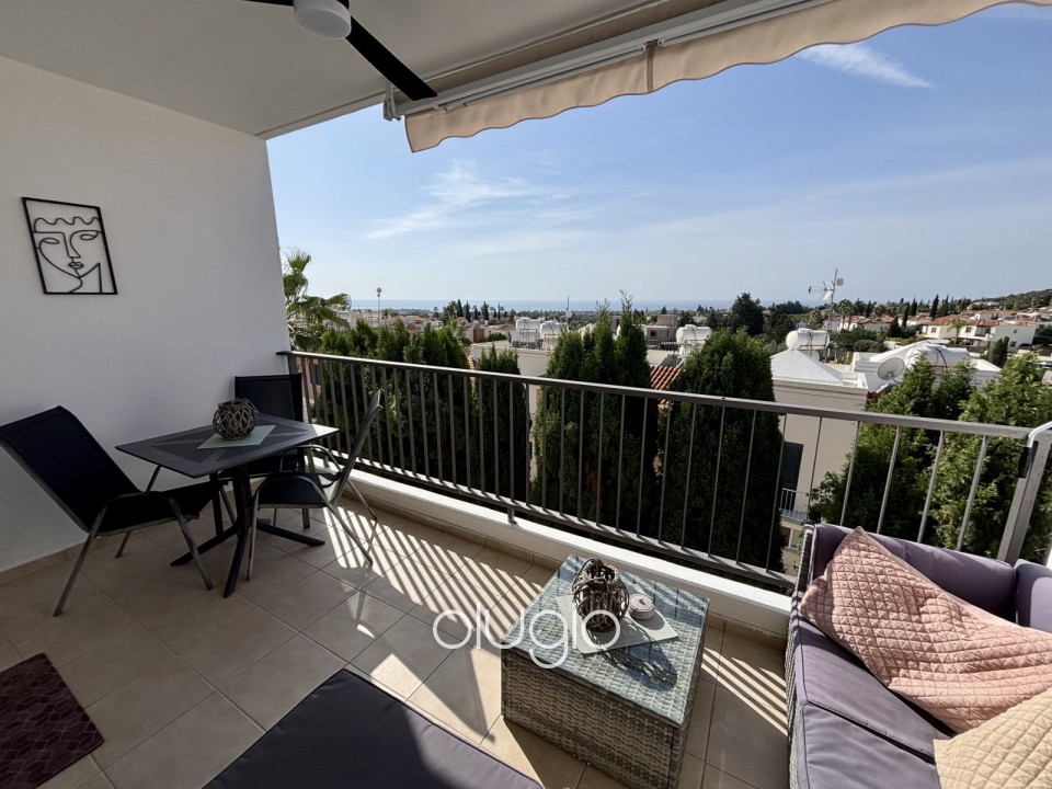 Apartment For Sale  in  Peyia