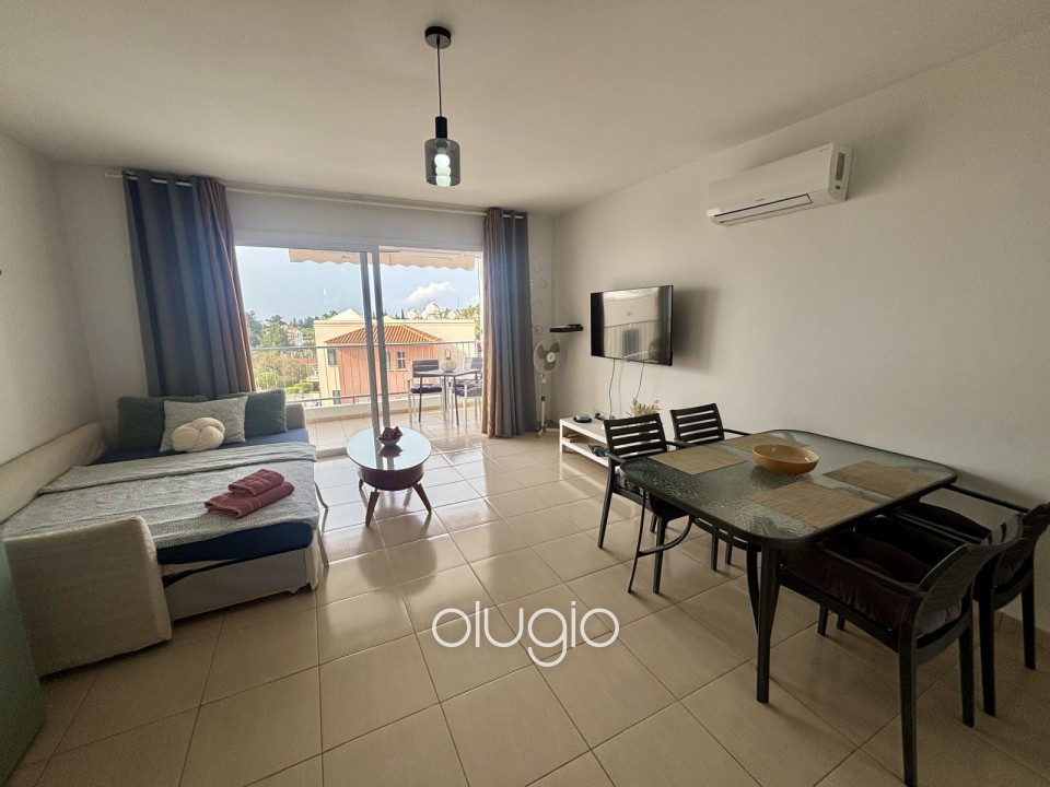 Apartment For Sale  in  Peyia