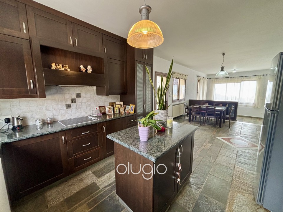 Detached Villa For Sale  in  Tala