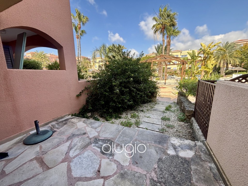 Town House For Sale in Kato Paphos