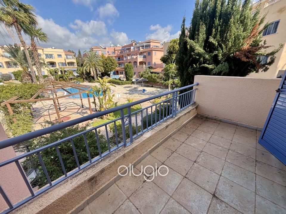 Town House For Sale in Kato Paphos