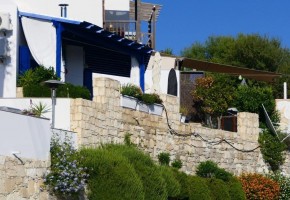 Bungalow For Sale in Tsada