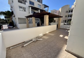Apartment For Sale in Universal