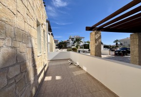 Apartment For Sale in Universal