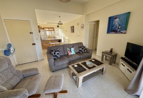 Apartment For Sale in Chloraka
